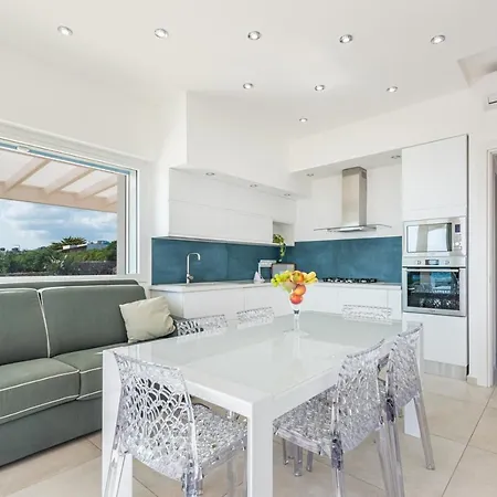 Eva, Luxury Salento فيلة